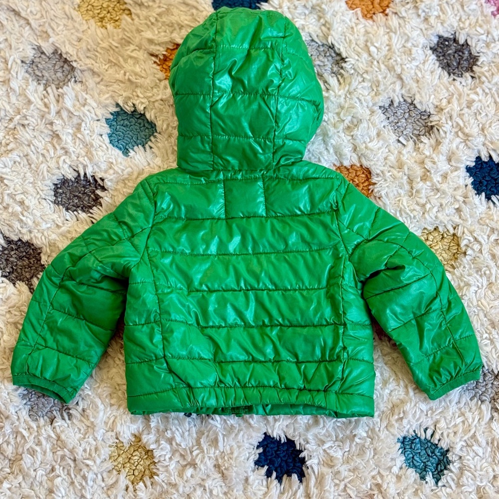 Primary Green Lightweight Puffer Jacket - Size 6-12m - Picture 2 of 4